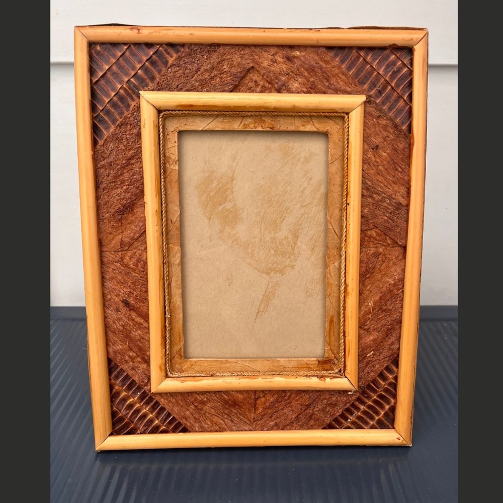 Bamboo Wooden Natural 3"X5" Tabletop or Hanging Picture Frame